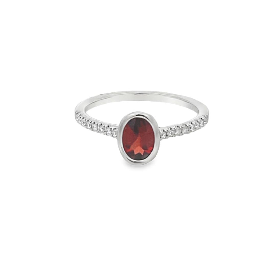 Garnet 14 Karat White Fashion Ring
