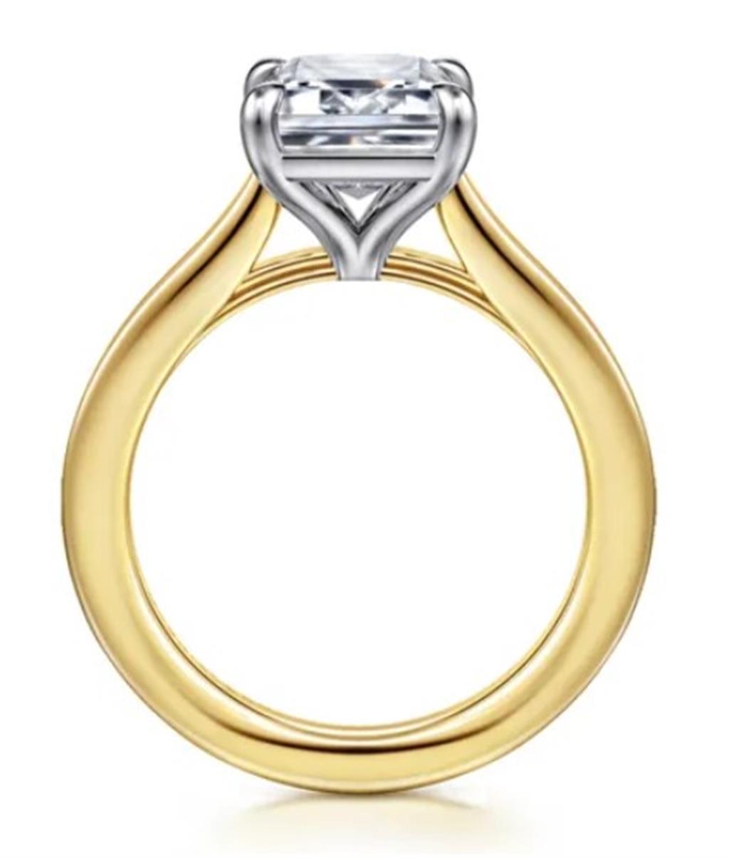 Two-Tone 14 Karat Ribbed Cathedral Solitaire Remount Size 6.5 Designer