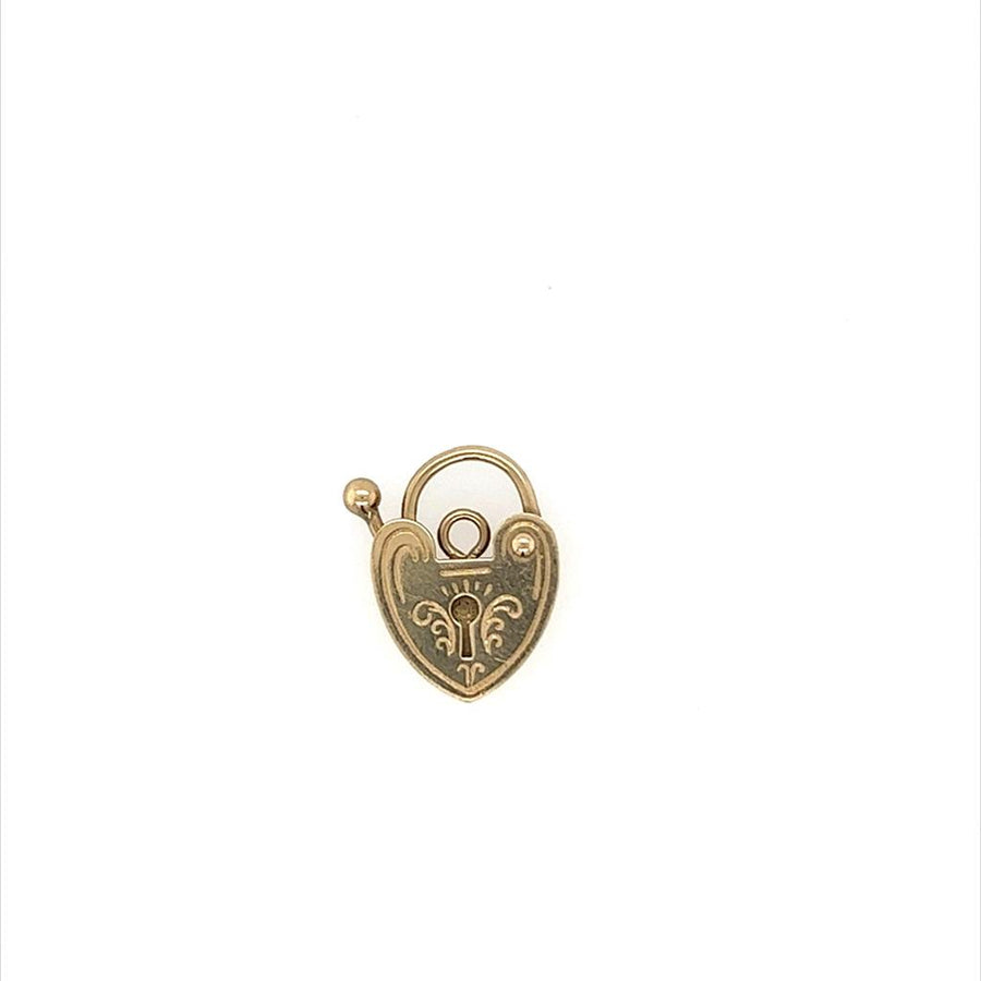 Yellow 14 Karat Heart Lock Charm Estate Jewelry Gram Weight: 0.8