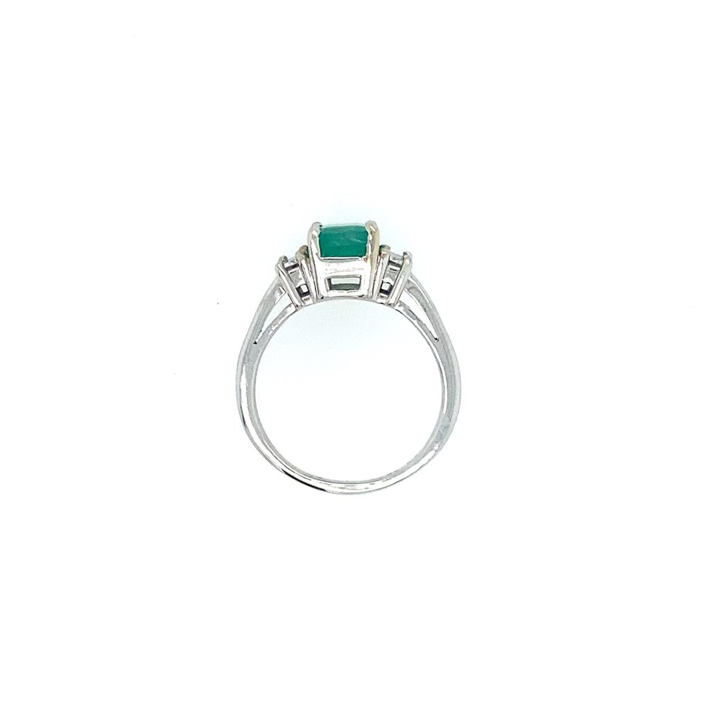 White 14 Karat 3 Stone Estate Jewelry With One 1.37Ct Emerald Emerald And 2=0.35Tw Emerald H Vs1 Diamonds