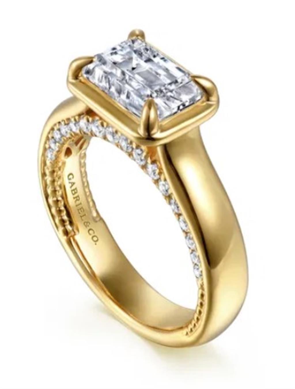 Lady's Yellow 14 Karat EW Accented Shank Ring Size 6.5 34 = 0.35tw Rou