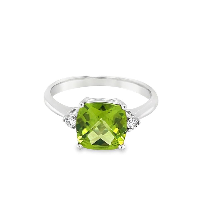 Peridot 14 Karat White Fashion Ring