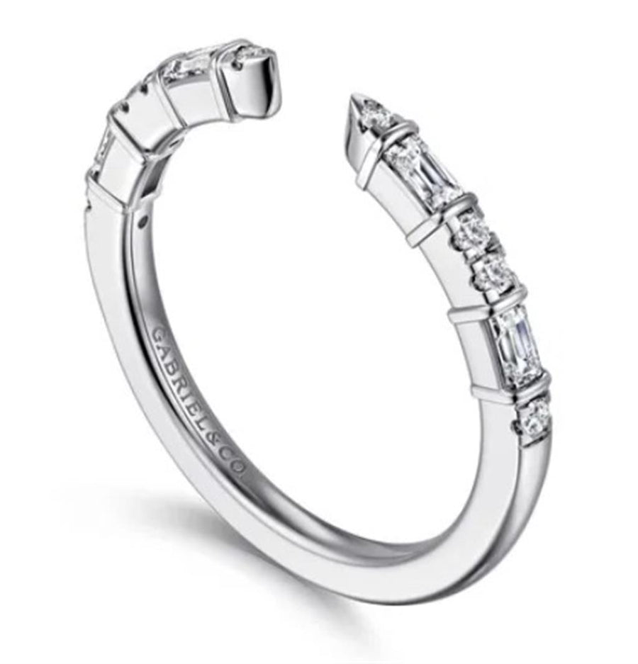 Lady's White 14 Karat Alternating Open Wedding/Anniversary Ring Size 6