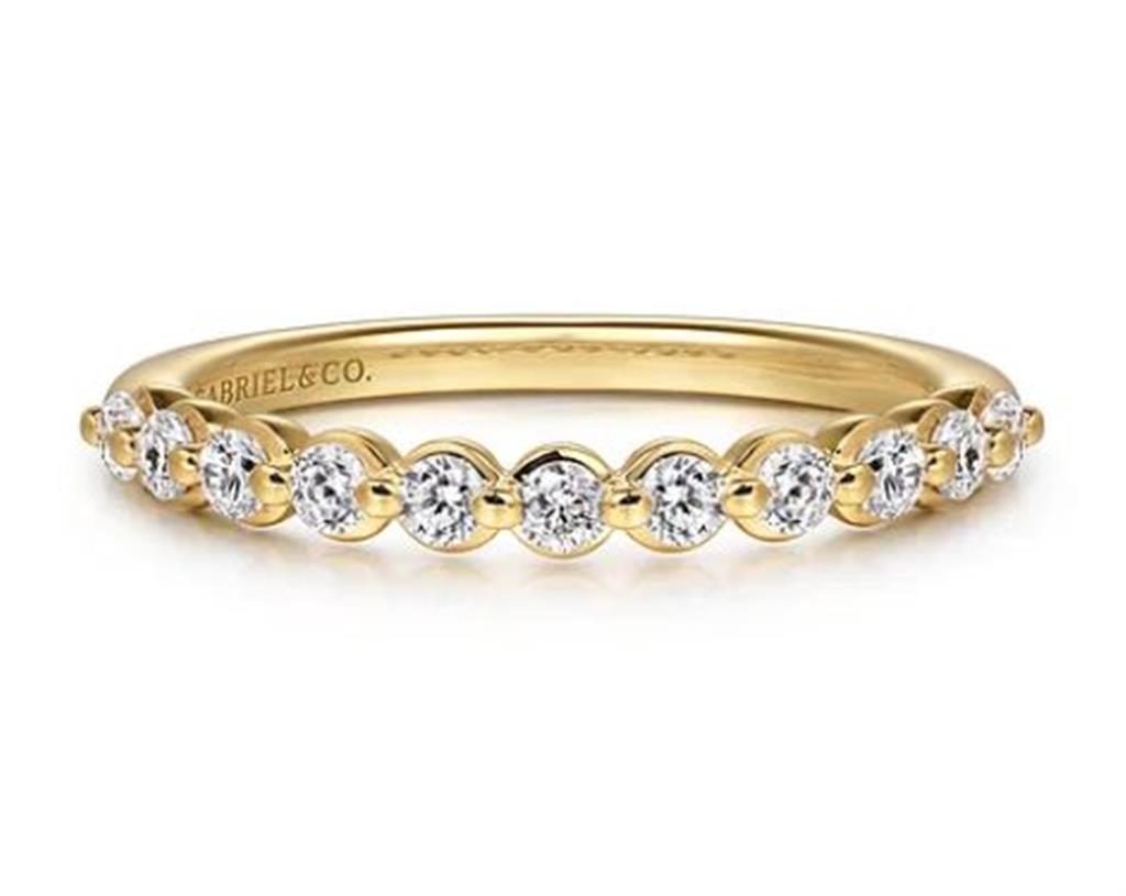 Diamond Wedding/Anniversary Ring