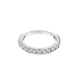 White 14 Karat Round Diamond Shared Prong Band Estate Jewelry Size 7.5