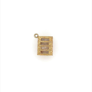 Yellow 14 Karat Box Charm Estate Jewelry Gram Weight: 1.32