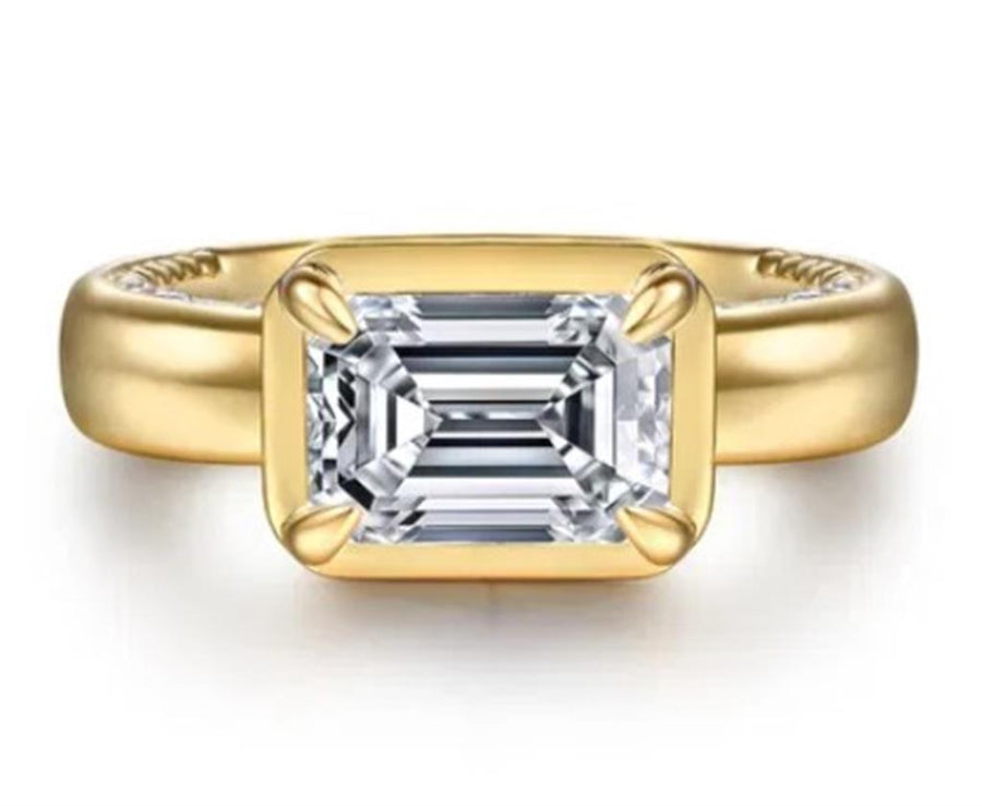 Lady's Yellow 14 Karat EW Accented Shank Ring Size 6.5 34 = 0.35tw Rou