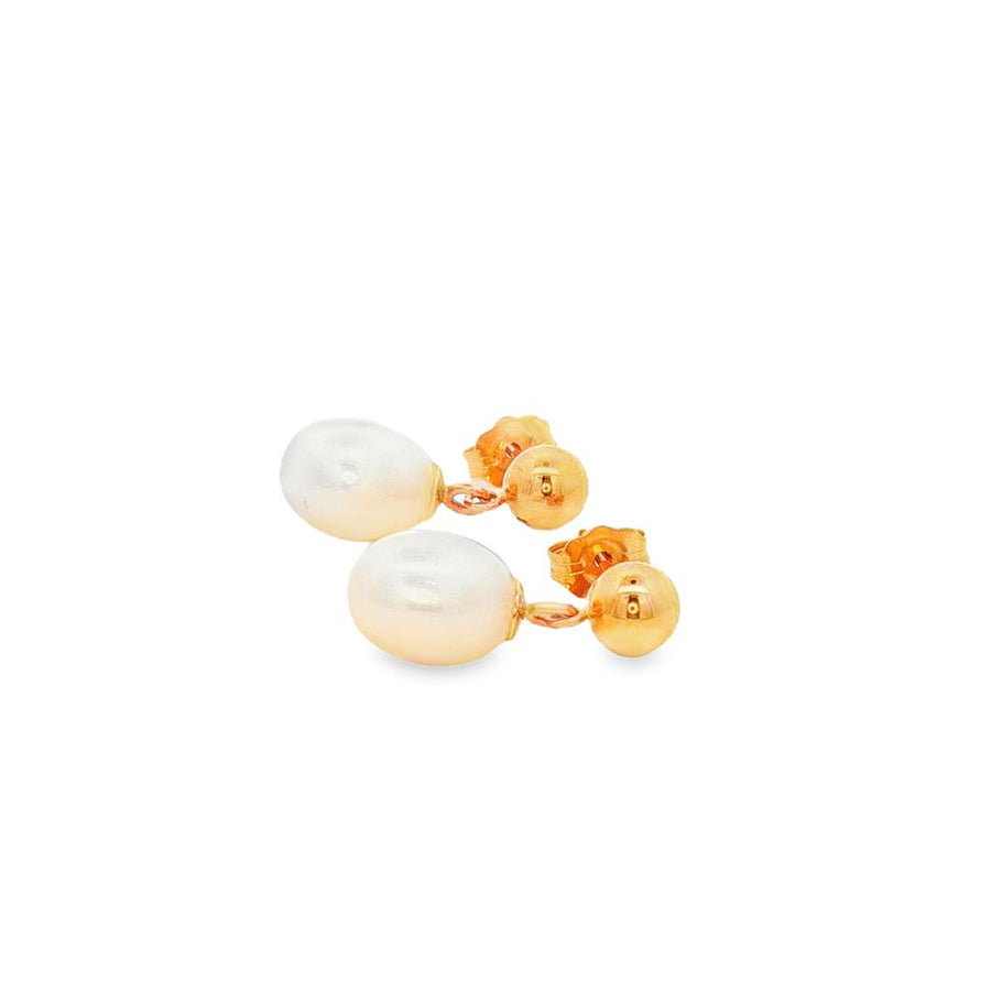 Yellow 14 Karat 9.17X6.70mm Freshwater Pearl Drop Earrings With 4.8mm