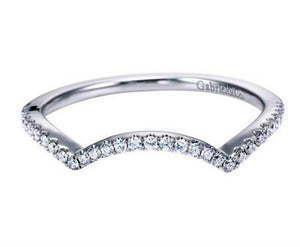 Gabriel & Co. Curved Diamond Wedding/Anniversary Band