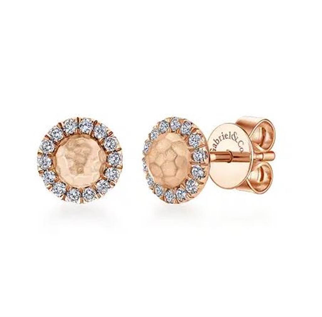 Lady's Rosé 14 Karat Hammered Hammered Halo Stud Earrings With 28 = 0.