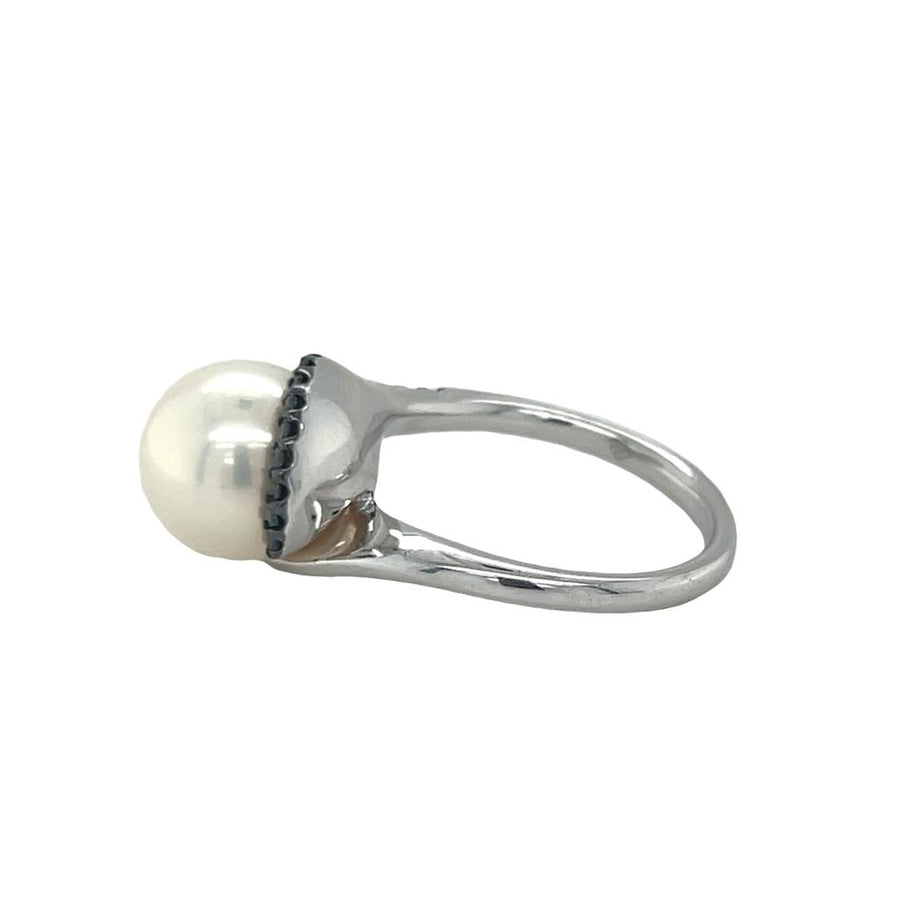 Lady's White 14 Karat Bypass Ring Size 7 one = 10.00x10.50mm Round Ako