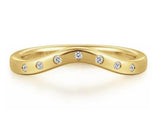 Lady's Yellow 14 Karat Curved Flush Set 7 Stone Wedding/Anniversary Ri