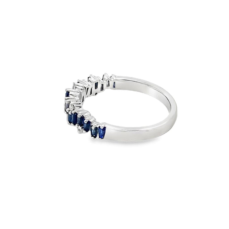 Lady's White 18 Karat Band Fashion Ring Size 6.5 With 17 = 0.72TW Bagu