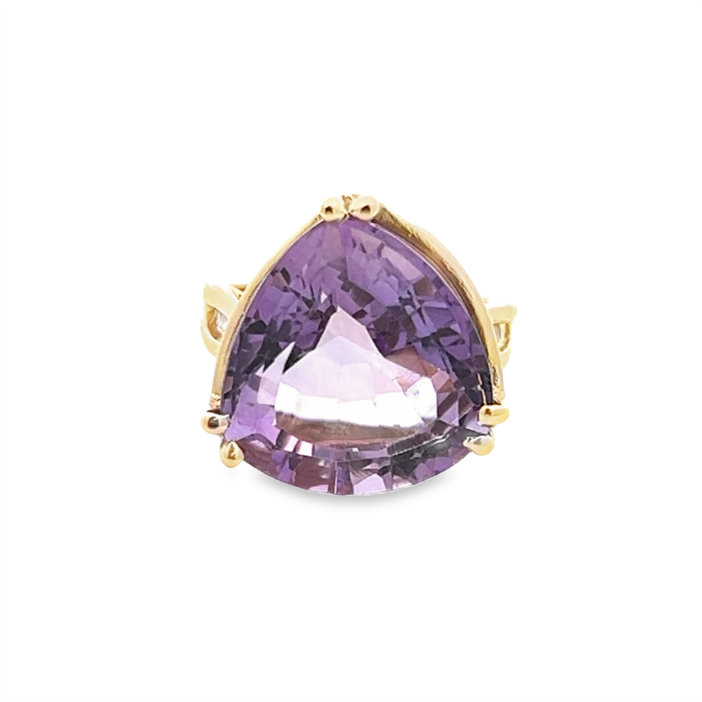 Estate Solitaire Trillion Cut Amethyst Ring