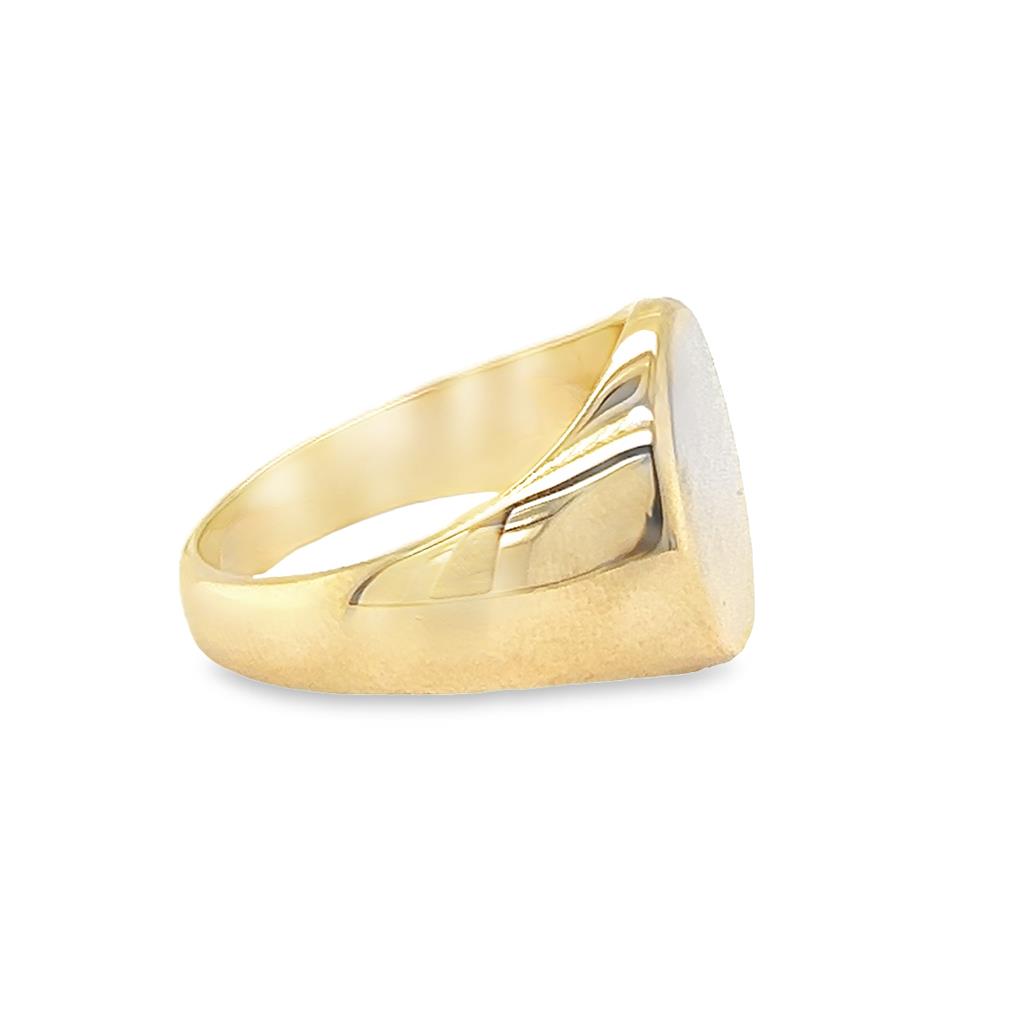 Estate Yellow 10 Karat Oval Signet Ring