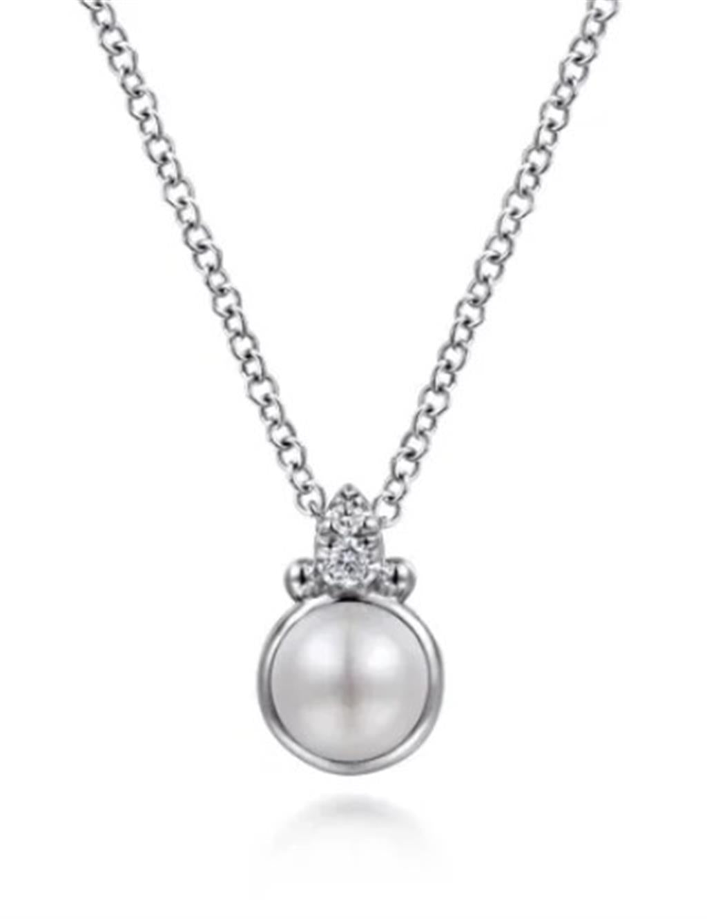 Lady's Sterling Silver Diamond Bujukan Pearl Pendant Silver Necklaces