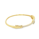 Lady's Yellow 14 Karat 3 Stone Move Bangle Bracelet Length 6.5 67 = 1.