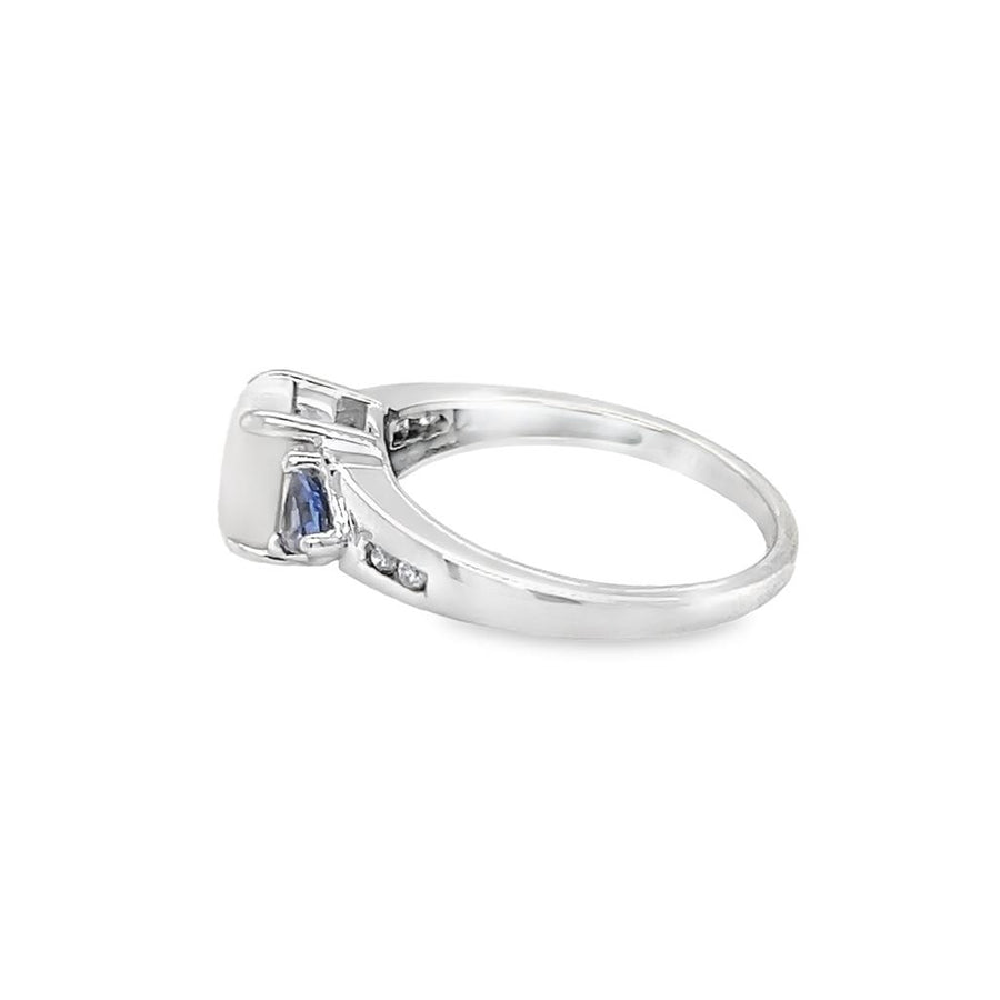 White 14 Karat 3 Stone Ring Estate Jewelry with 1 Oval Opal