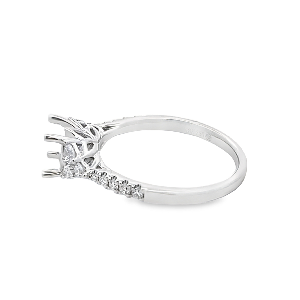 Lady's White 18 Karat Trellis Ring