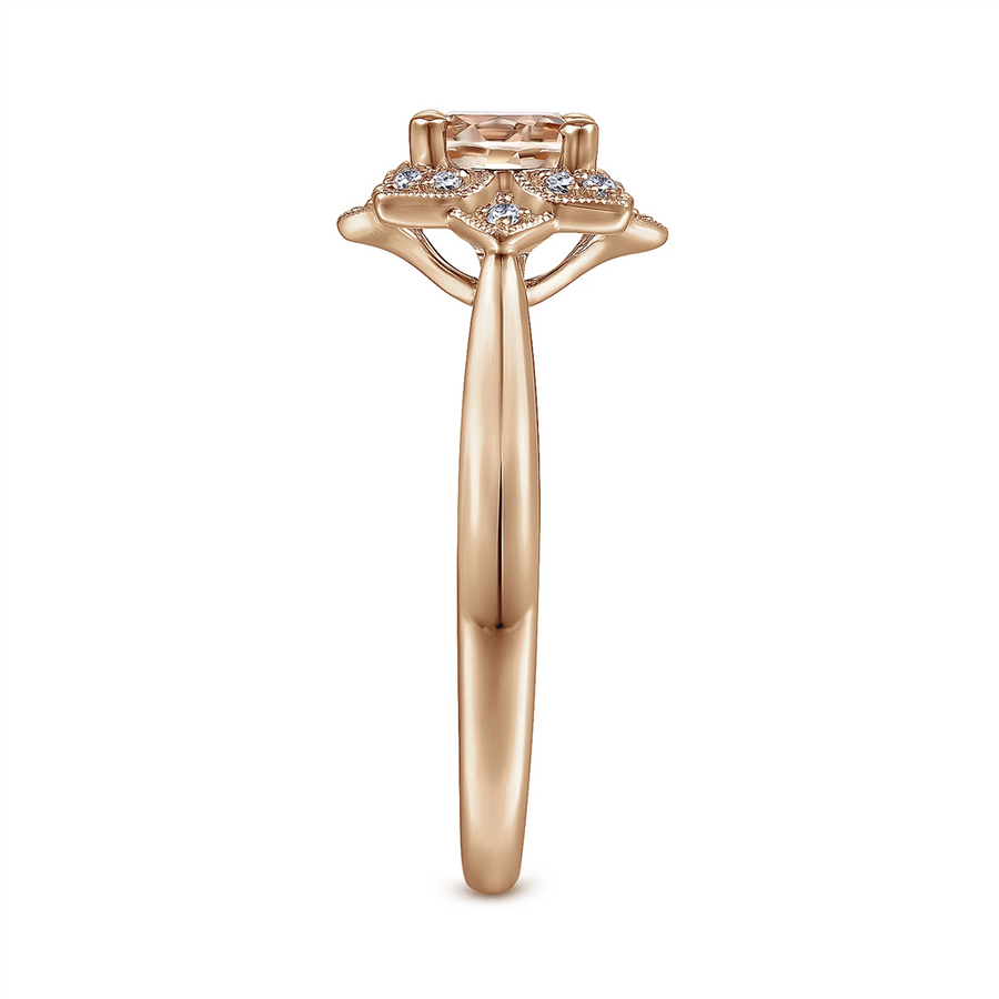 Morganite 14 Karat Rose Fashion Ring