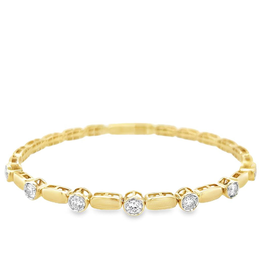 Lady's Yellow 14 Karat Bezel Station Bangle Bracelet Length 6.5 7 = 1.