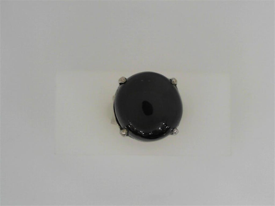 Estate Ladies Star Diopside Ring consisting of one (1) 16mm round blac