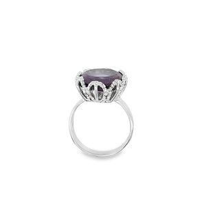 White 18 Karat Oval Amethyst Ring Estate Jewelry Size 6 With One 16.00X12.00mm Oval Amethyst Gram Weight: 6.82