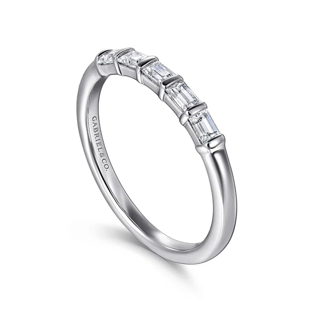 Diamond Wedding/Anniversary Ring