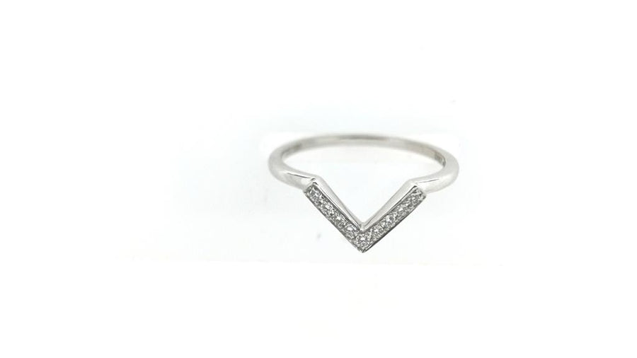 Lady's White 14 Karat Chevron Wedding/Anniversary Ring Size 6.5 9 = 0.