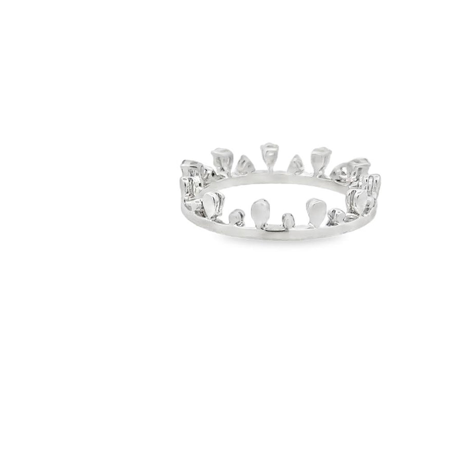 Lady's White 18 Karat Tiara Style Band Wedding/Anniversary Ring Size 6