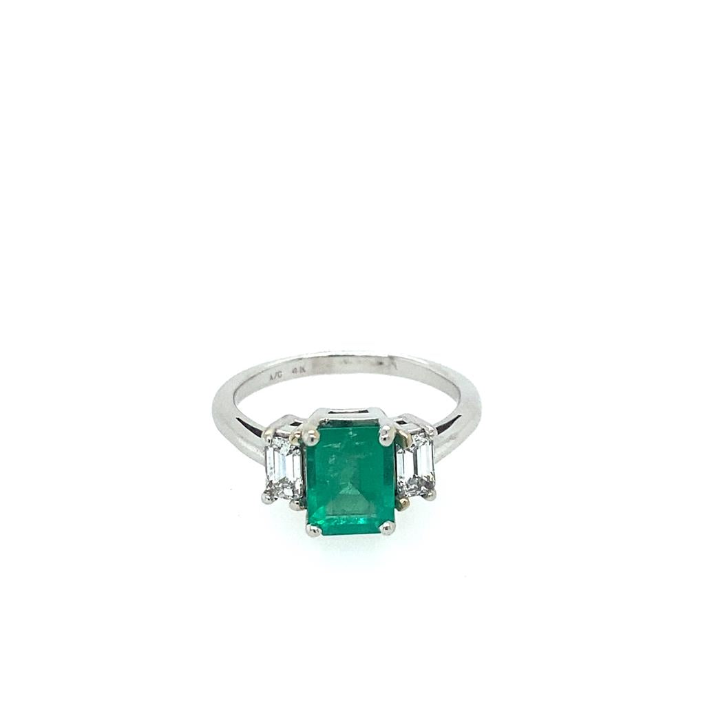 White 14 Karat 3 Stone Estate Jewelry With One 1.37Ct Emerald Emerald And 2=0.35Tw Emerald H Vs1 Diamonds