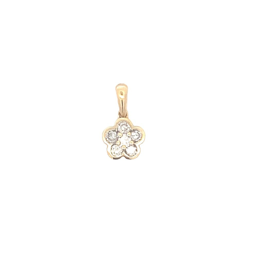 Two-Tone 14 Karat Flower Pendant Estate Jewelry With 6=0.42Tw Round Diamonds
Gram Weight: 1.7