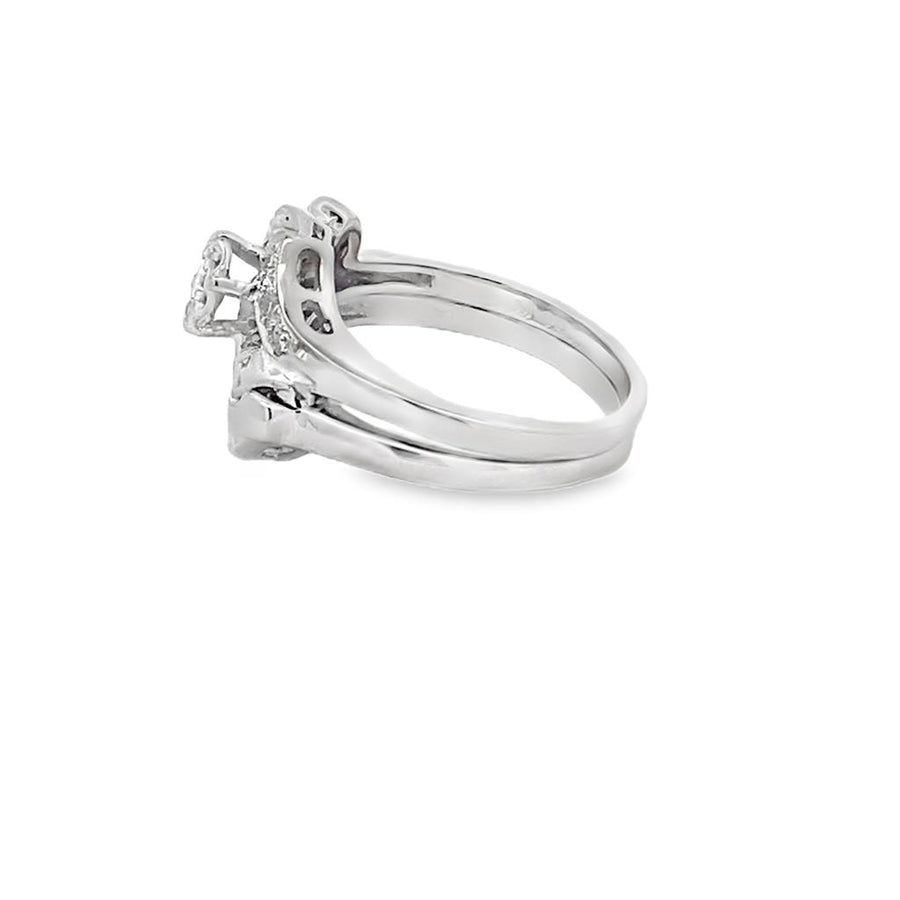 White 14 Karat Vintage Bridal Set