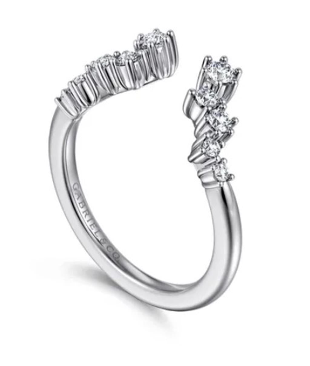 Lady's White 14 Karat Cluster Open Wedding/Anniversary Ring Size 6.5 1