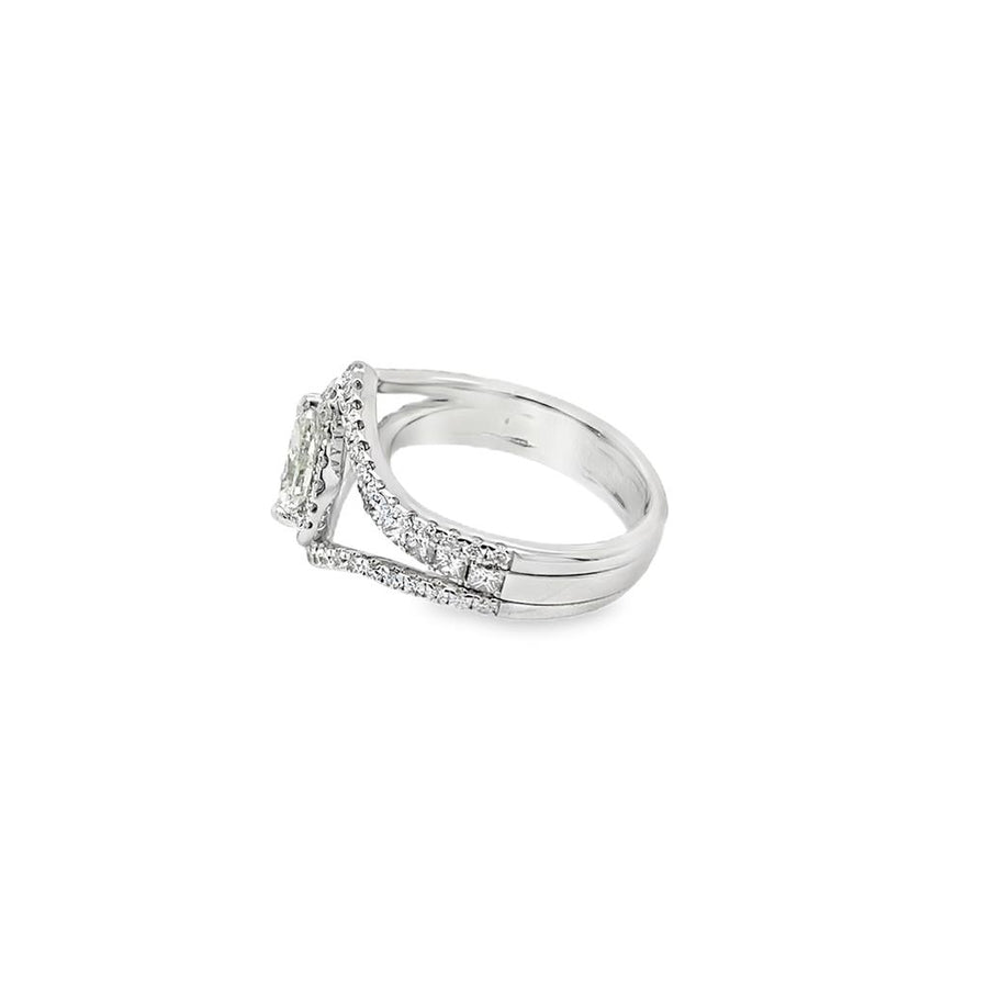 White 18 Karat Halo Estate Jewelry Size 5.5 one = 0.88ct Pear L SI1 Di