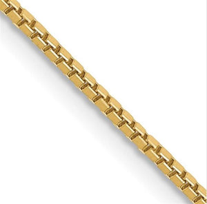 Yellow 14 Karat Diamond Cut 0.7m Box Chain with Lobster Clasp Estate J