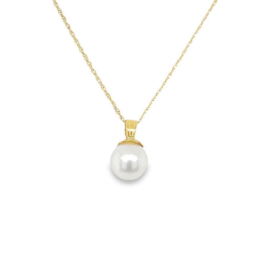 Yellow 14 Karat Pearl Pendant Necklace With Twisted Curb Chain And Spring Ring Clasp Estate Jewelry Length 18 one 6.50x6.50mm Cultured Pearl Gram Weight: 1.16