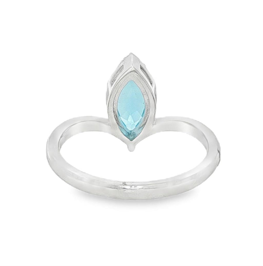 Blue Topaz 14 Karat White Fashion Ring