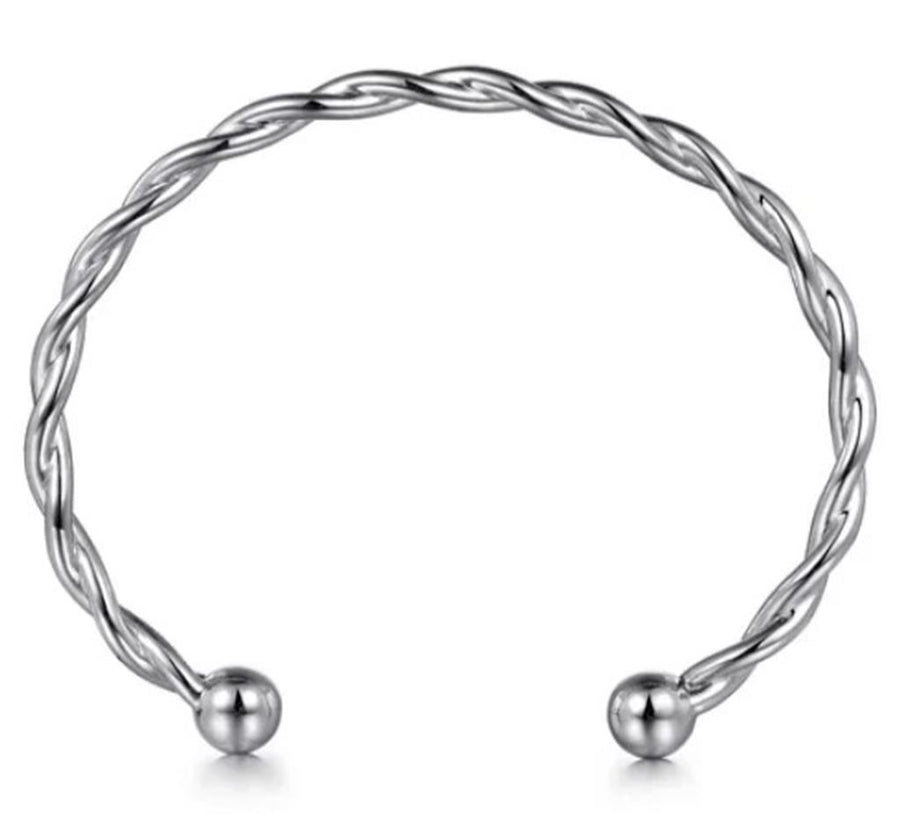 Sterling Silver Twisted Cuff Bracelet Length 6.25 Designer: Gabriel &