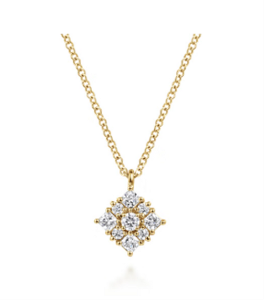 Lady's Yellow 14 Karat Floral Lusso Collection Necklace Length 17.5 Wi