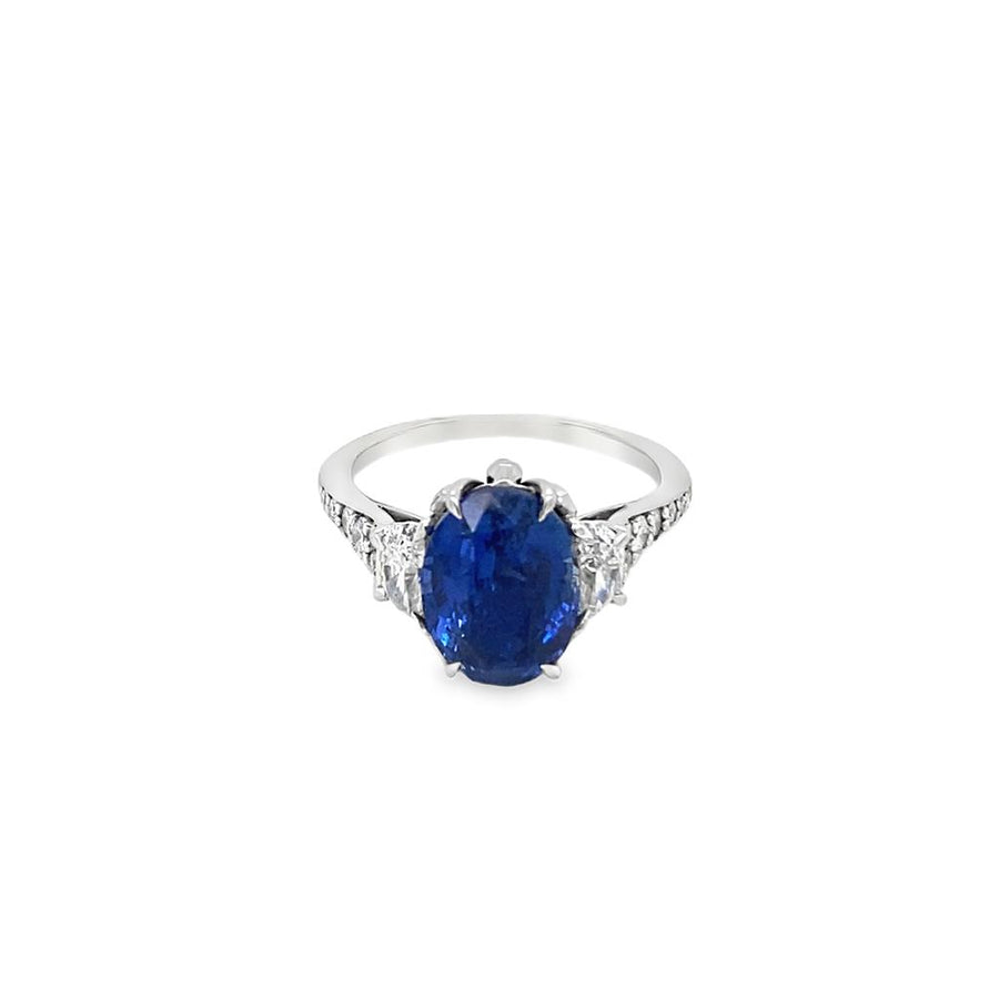 18 Karat White Oval Sapphire With Half Moon Diamond Sides Estate Jewel