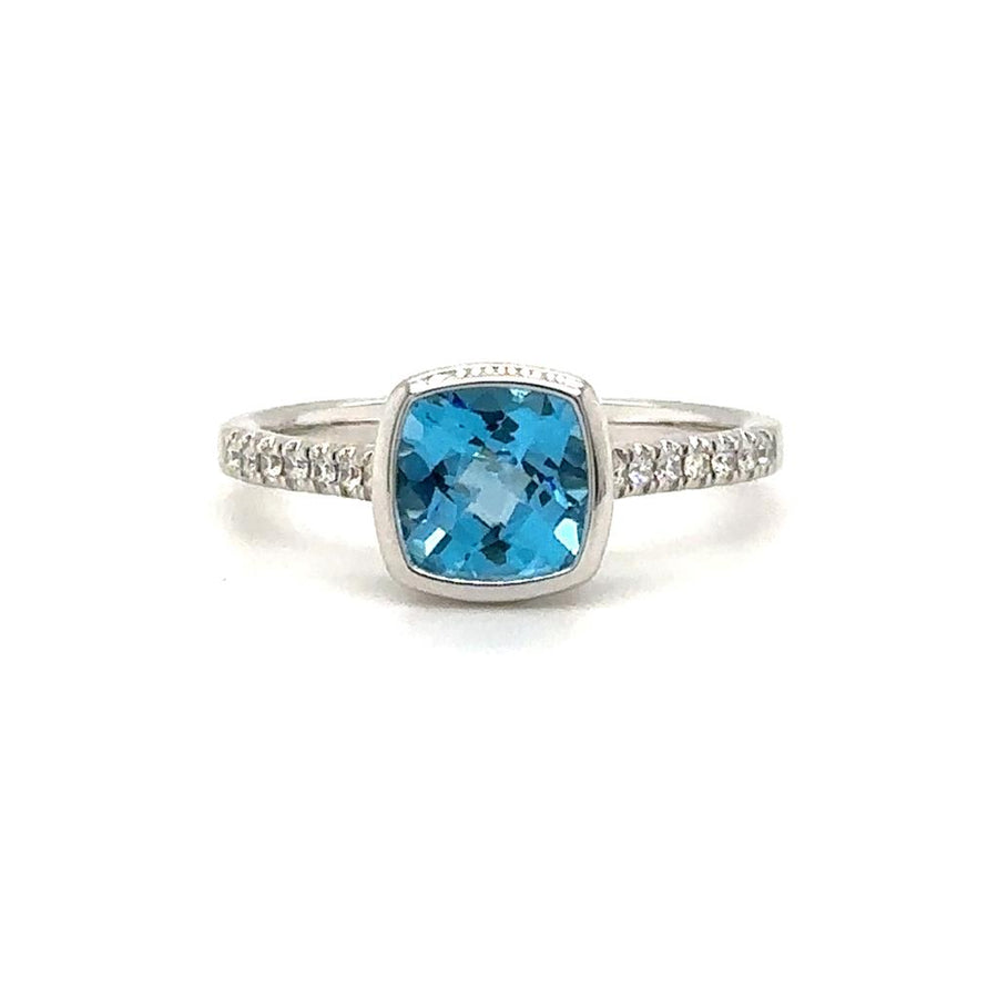 Blue Topaz 14 Karat White Fashion Ring