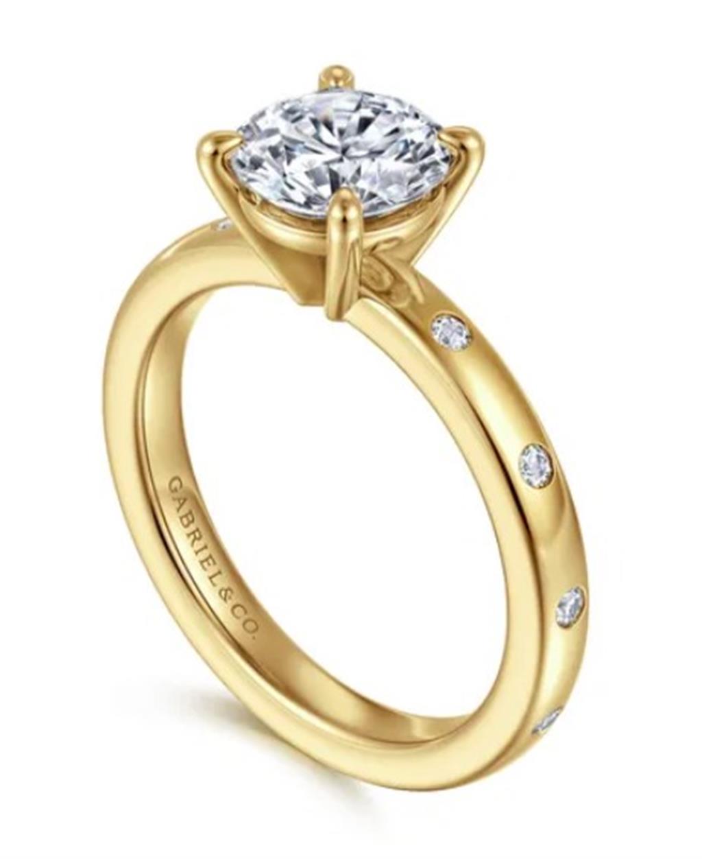 Lady's Two-Tone 14 Karat Burrnish Set Ring Size 6.5 8 = 0.12tw Round G